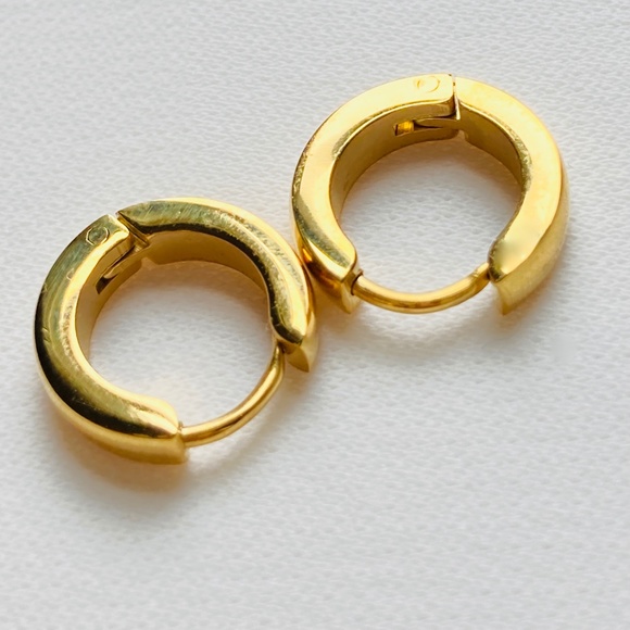 Mini Huggie - Picture 6 of 6